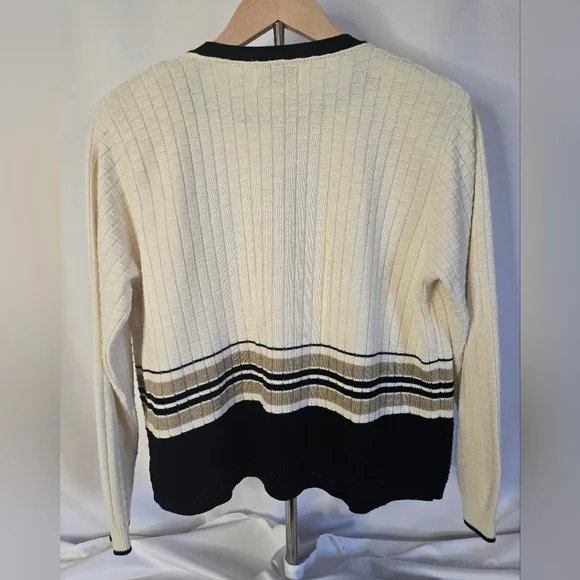 Retro Alfred Dunner Beige & Black Striped Pullover Sweater Top | Size M - Picture 5 of 5